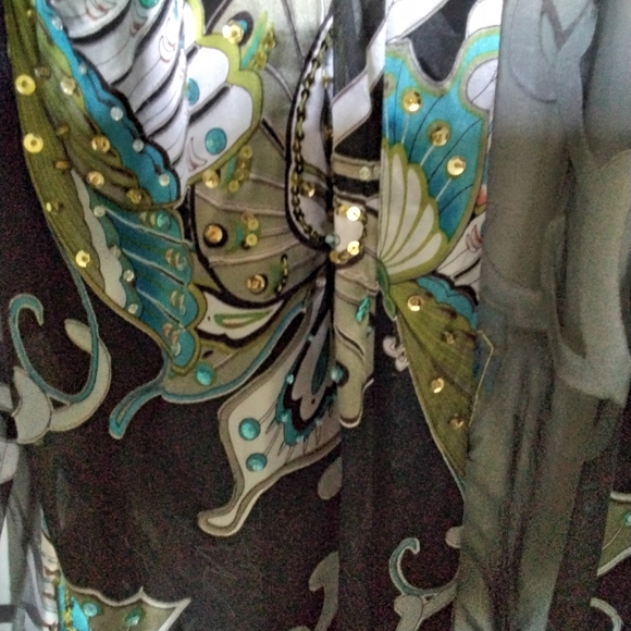 Simply Silk Kimono - Picture 2 of 3